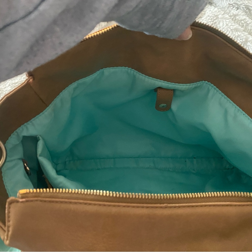 White Elm Gemini Convertible Tote in Almond - PLEASE READ CLOSELY AND SEE PICS - Picture 7 of 9